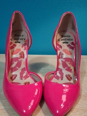 Juicy Couture Vibrant Pink Patent Pointed Pumps